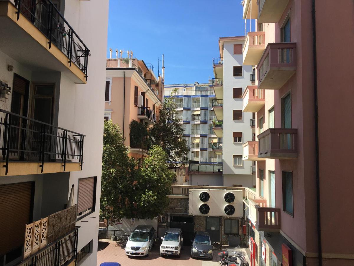 Ingrid Corso Mombello San Remo Exterior foto